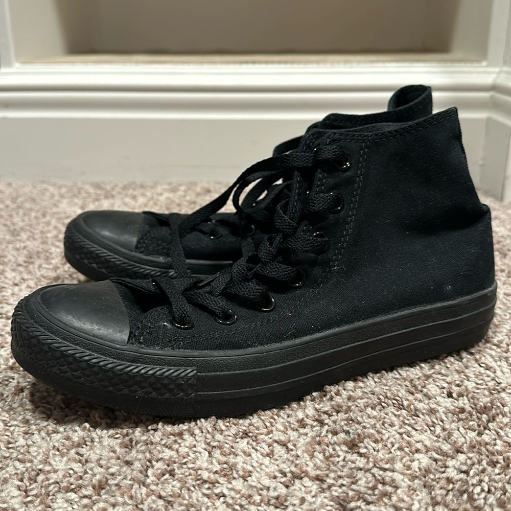 Converse Chuck Taylor All Star Canvas Unisex High Top Shoe Womens Mens All Black